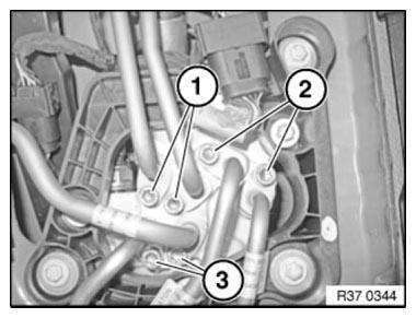 Pump Assembly With Container